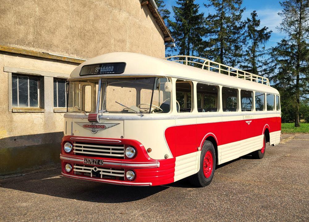 Autocar chausson de 1960